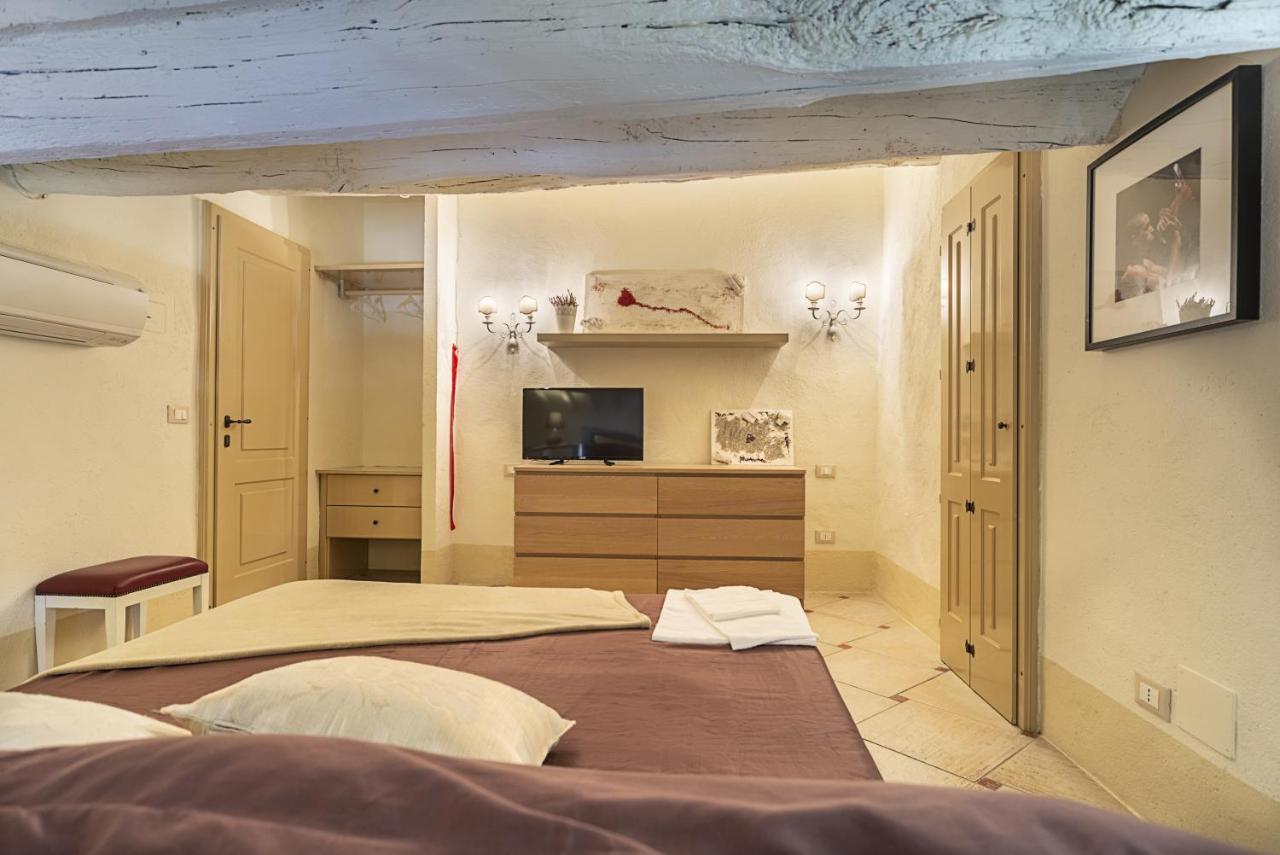 Borgo Agli Scudi Suite&Breakfast Campiglia Marittima Dış mekan fotoğraf