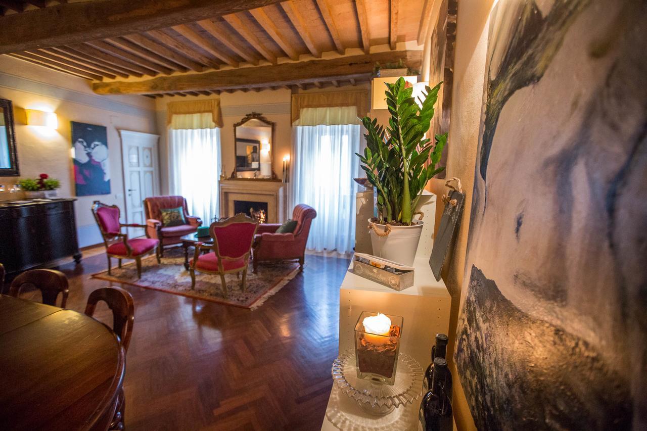 Borgo Agli Scudi Suite&Breakfast Campiglia Marittima Dış mekan fotoğraf