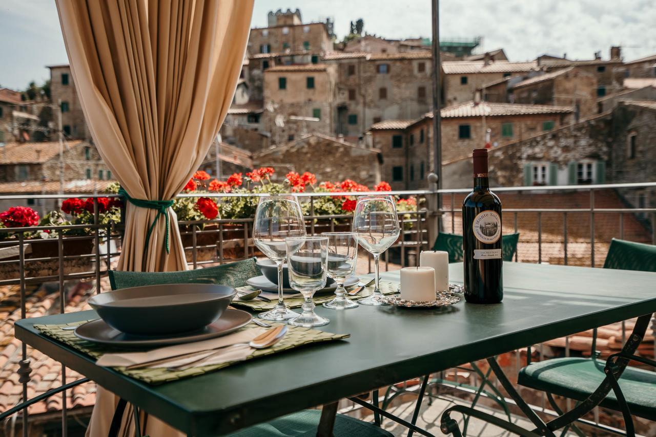 Borgo Agli Scudi Suite&Breakfast Campiglia Marittima Dış mekan fotoğraf