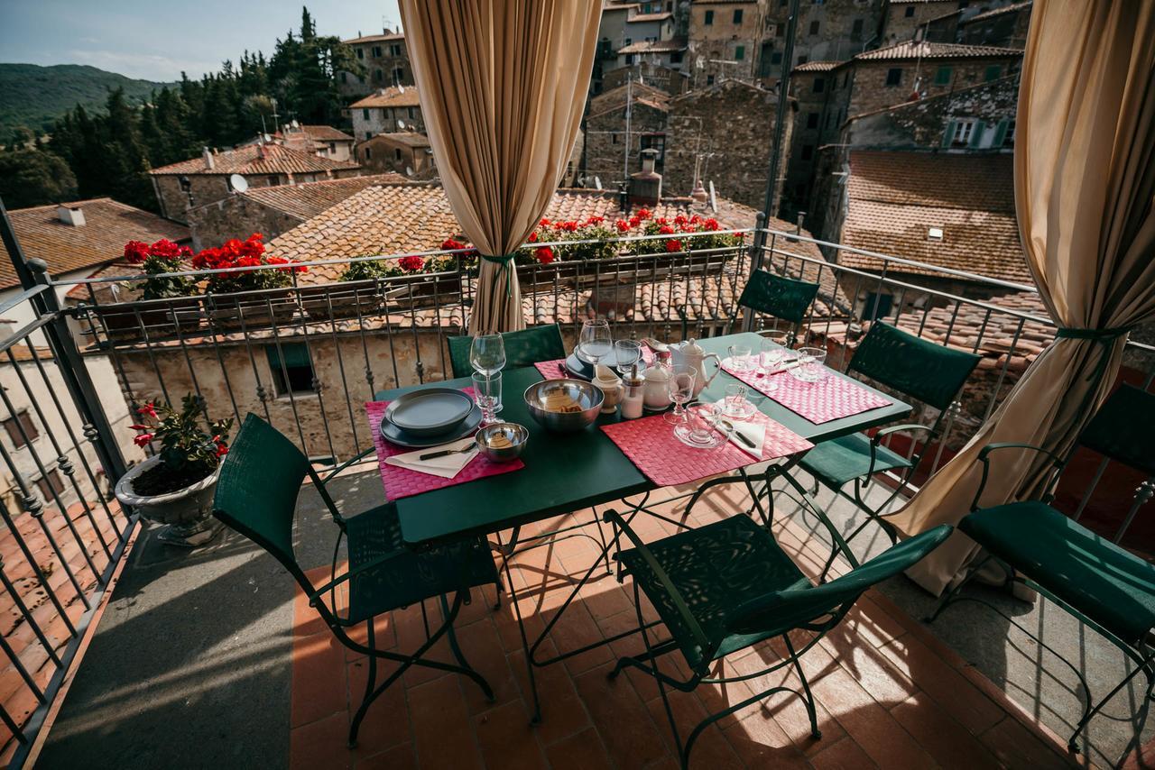 Borgo Agli Scudi Suite&Breakfast Campiglia Marittima Dış mekan fotoğraf